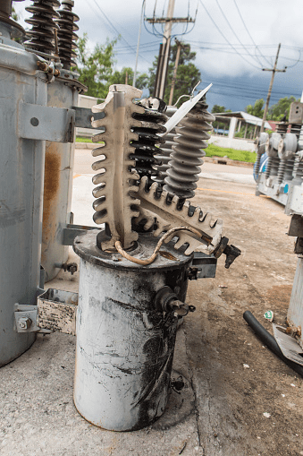 This image has an empty alt attribute; its file name is image-197.png